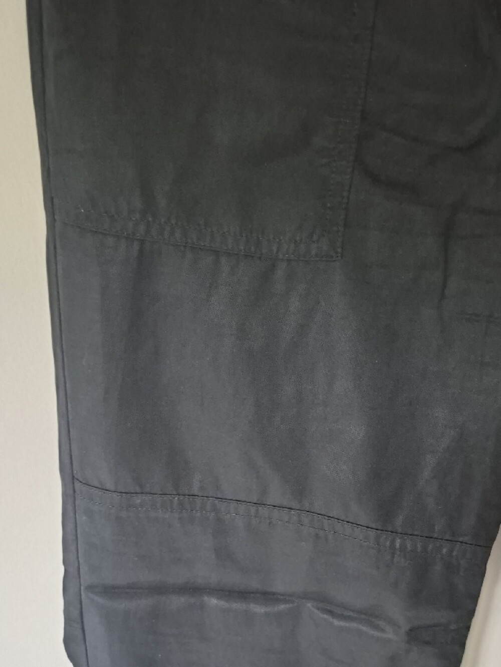 Talbots Black Cropped Zip-Pocket Capris - Picture 6 of 7